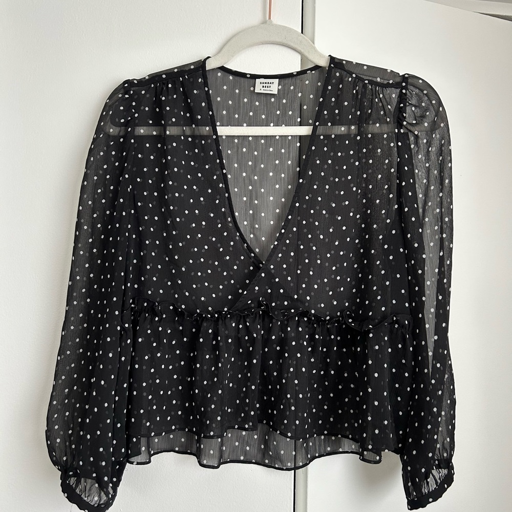 Aritzia Sunday Best Blouse
